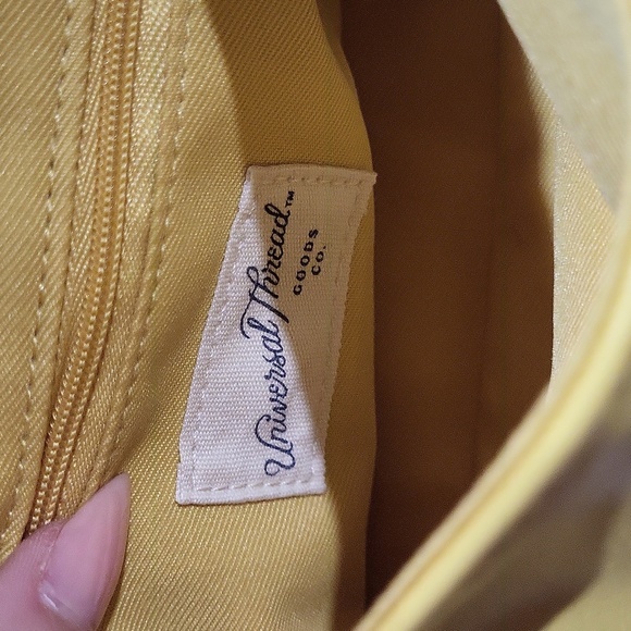 Universal Thread Yellow Crossbody Bag - Picture 6 of 14